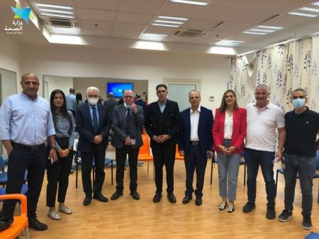 البروفيسور زرقا في جولة بالبلدات العربية لرفع نسبة التطعيم للكورونا